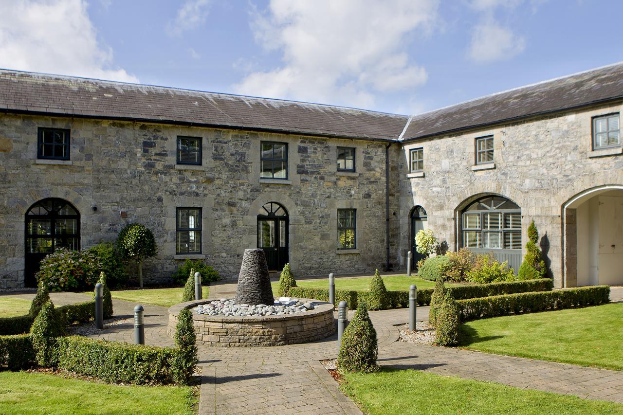 Moyvalley Hotel Self Catering Cottages Moyvally Exterior foto